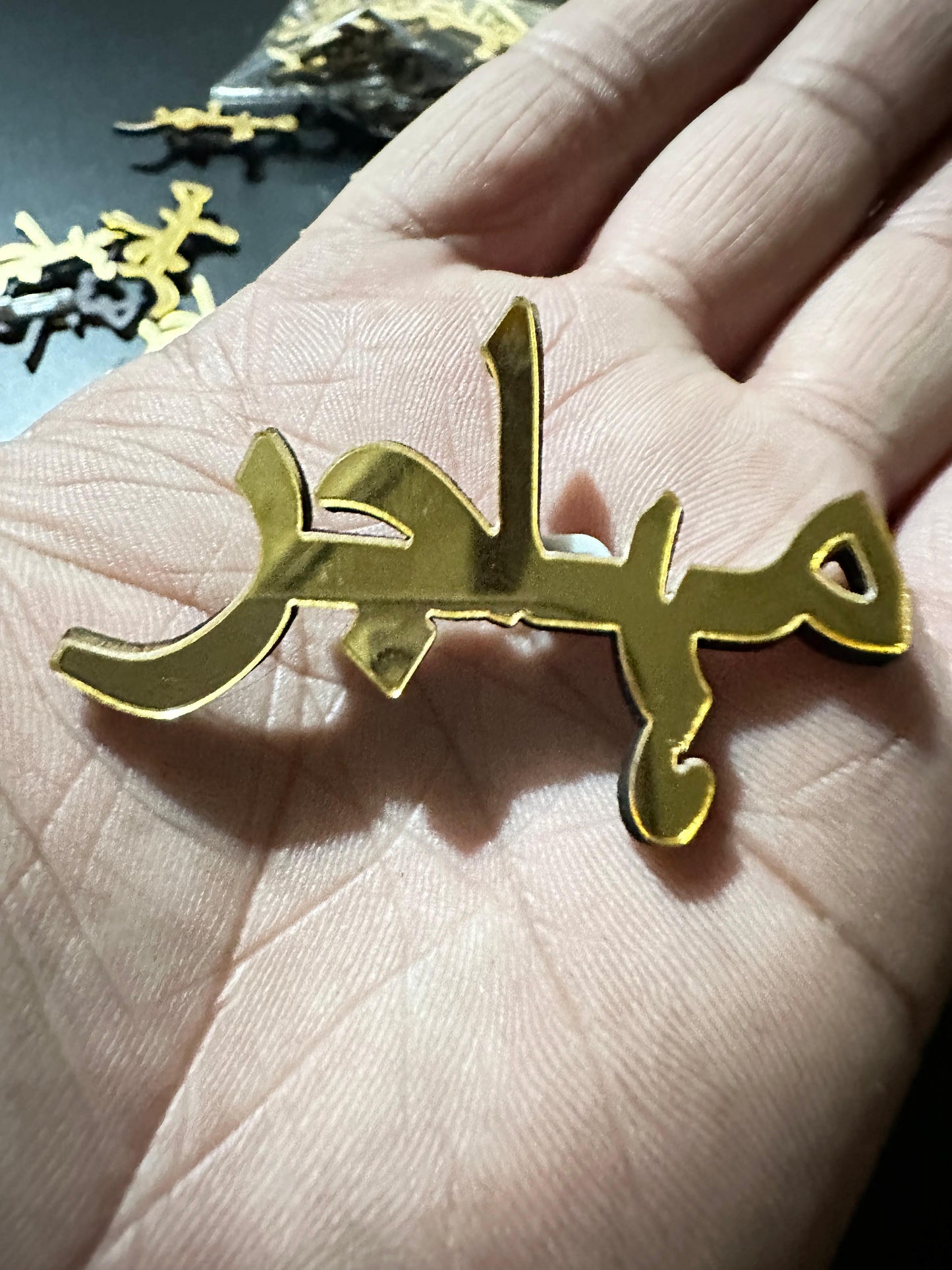 Pack Of 10 Muhajir Badges Pakistan – Acrylic Lapel Pins for Muhajir Identity