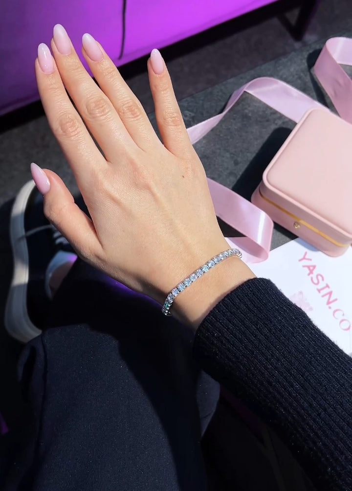 925 Silver Diamond premium Bracelete