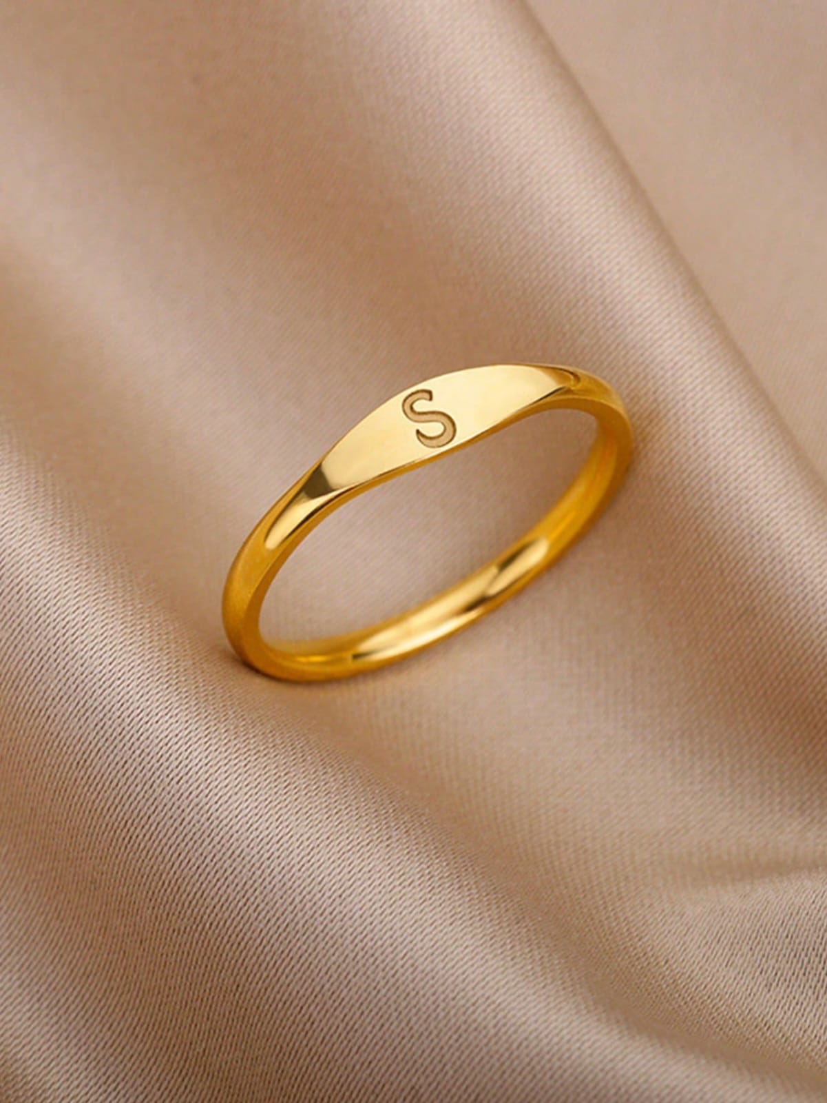Minimal Initial Letter Ring